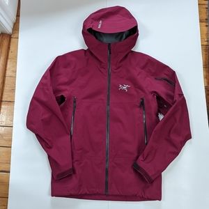 Men's Arc'teryx M Renegade (Berry Color) Sabre AR Shell